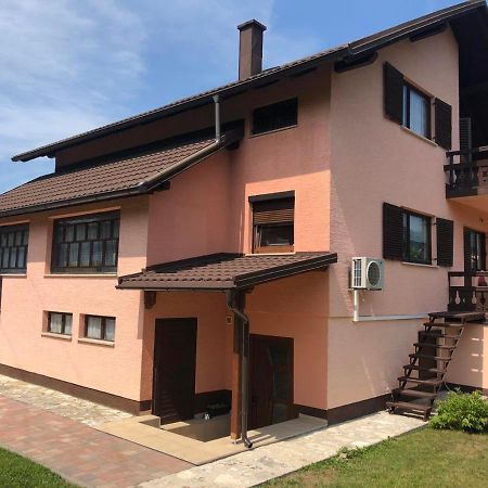 Plitvice Family Apartment Korenica Dış mekan fotoğraf