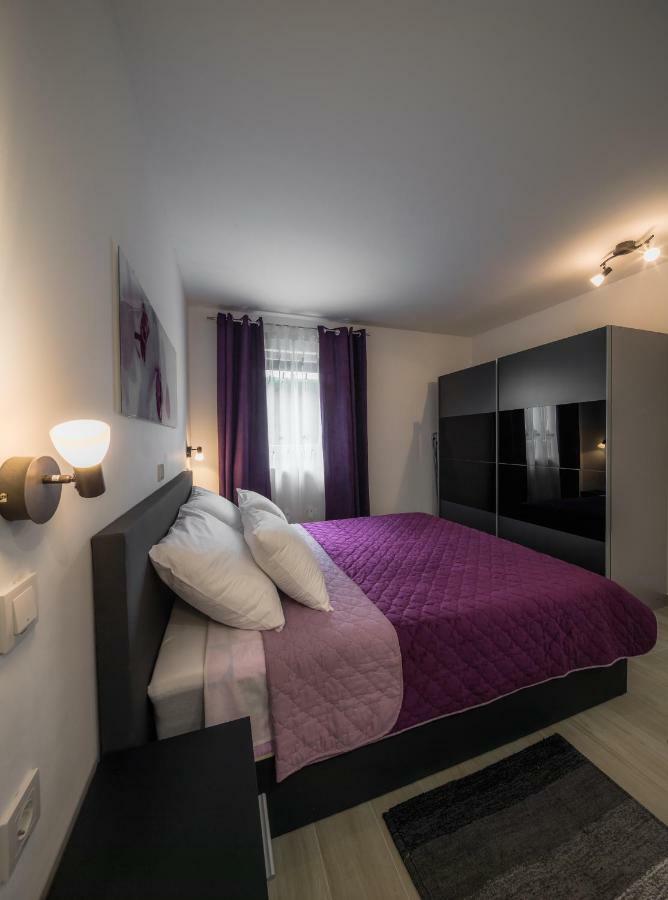 Plitvice Family Apartment Korenica Dış mekan fotoğraf