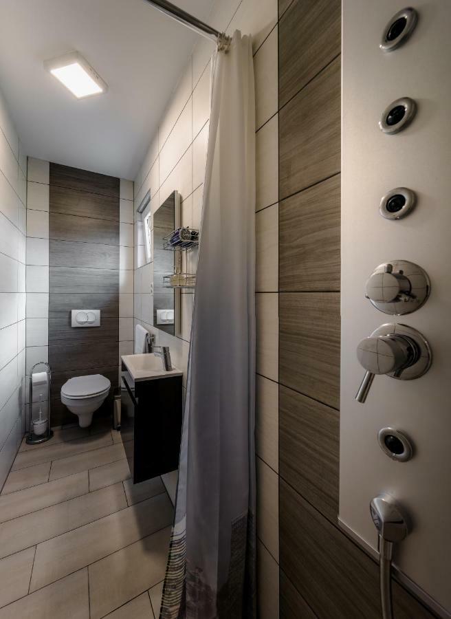 Plitvice Family Apartment Korenica Dış mekan fotoğraf